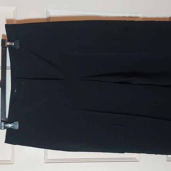 Theory Relaxed Fit Cargo Pants In Black Size 6 NWOT - Picture 3 of 15